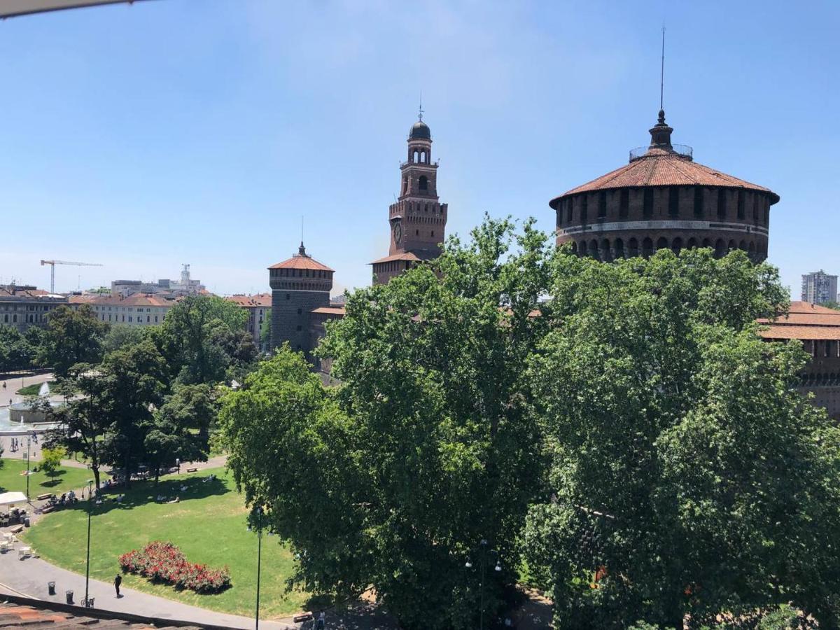Breathtaking Castle View Youhosty - Quintino Sella Milan Luaran gambar